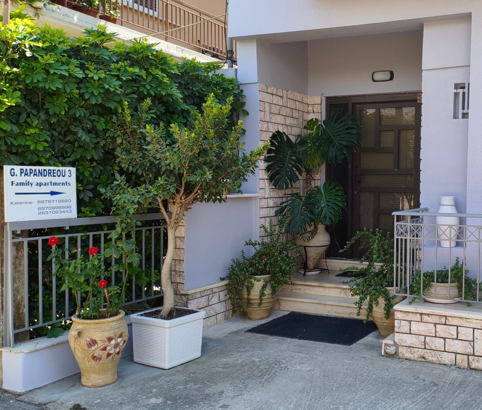 Family apartments Apartment in Peloponnese, Western Greece and the Ionian