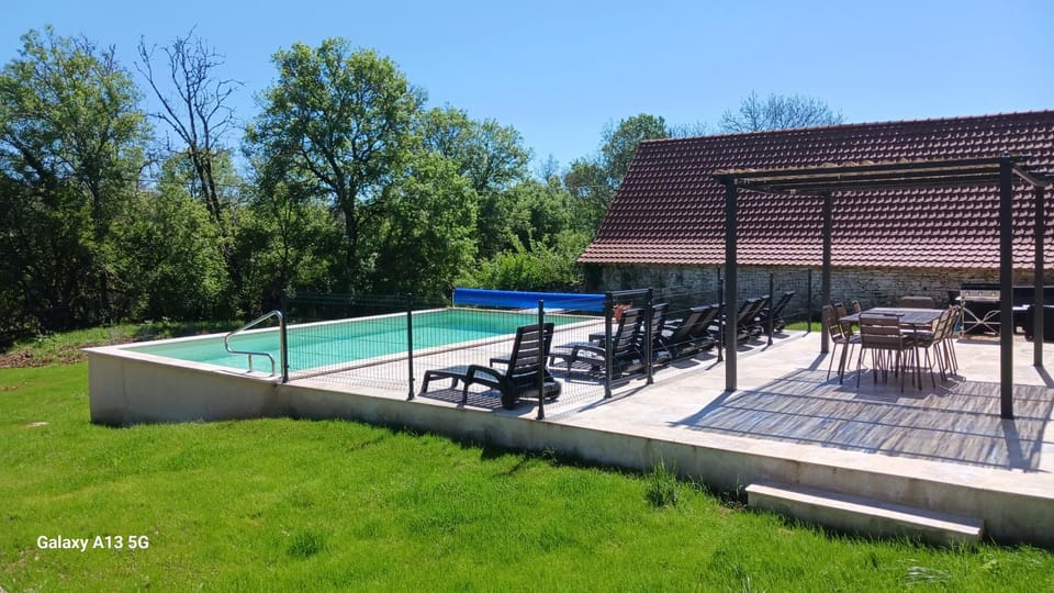 Domaine de Bach House in Occitanie