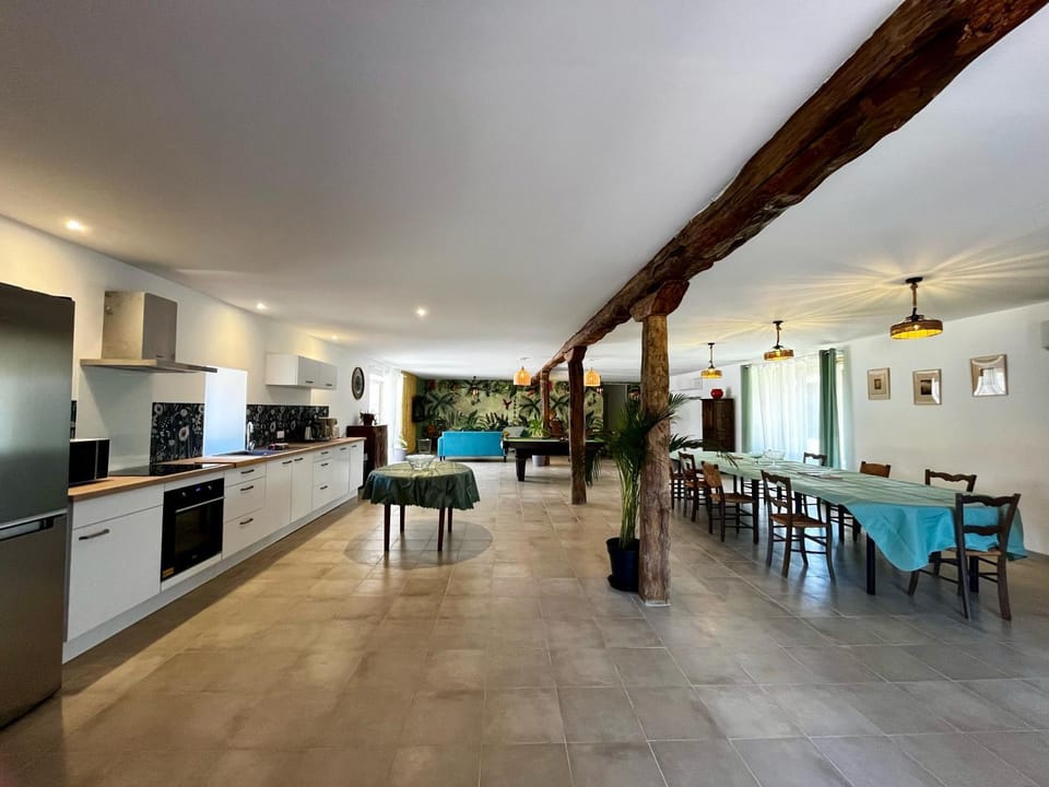 Domaine de Bach House in Occitanie