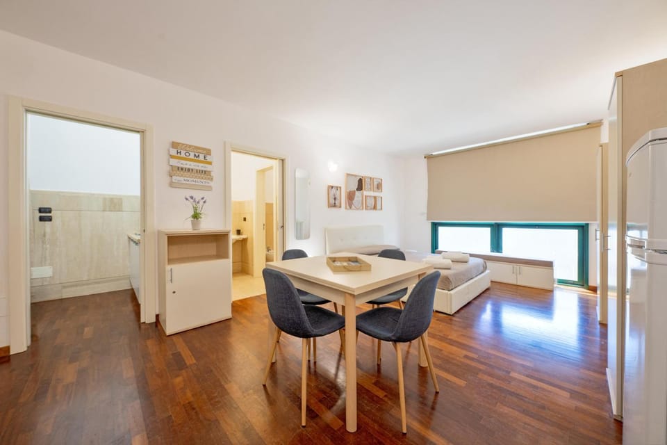 Interno 14 Appartamento 4 posti letto in pieno centro con Parcheggio House in Lecce