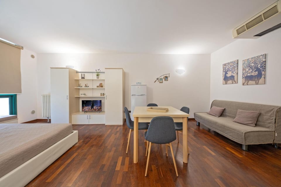 Interno 14 Appartamento 4 posti letto in pieno centro con Parcheggio House in Lecce