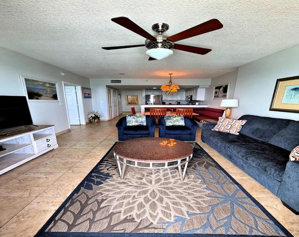 Wyndham Ocean Walk 2 BR Resort Condo Direct Oceanfront - Daytona Funland 6222 Apartment in Florida