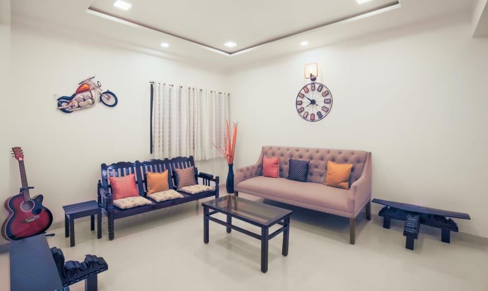 Lobby or reception, Seating area