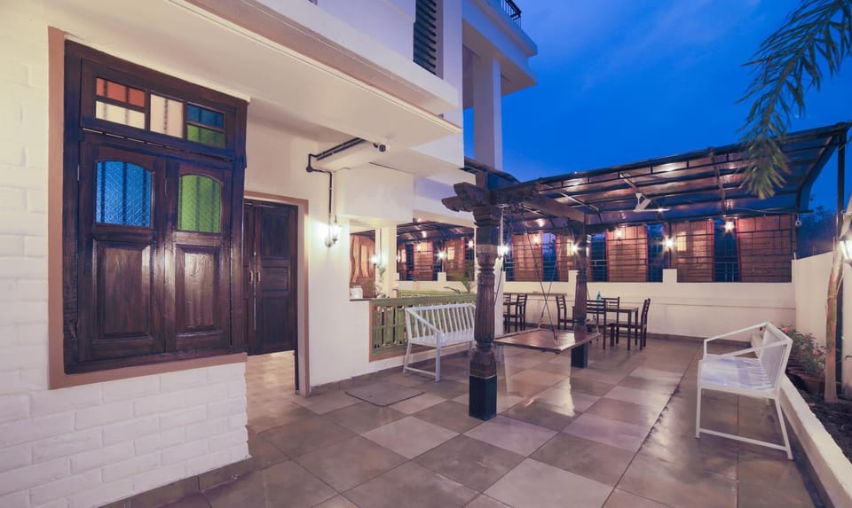 Night, View (from property/room), Balcony/Terrace