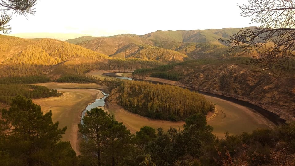 Nearby landmark, Natural landscape