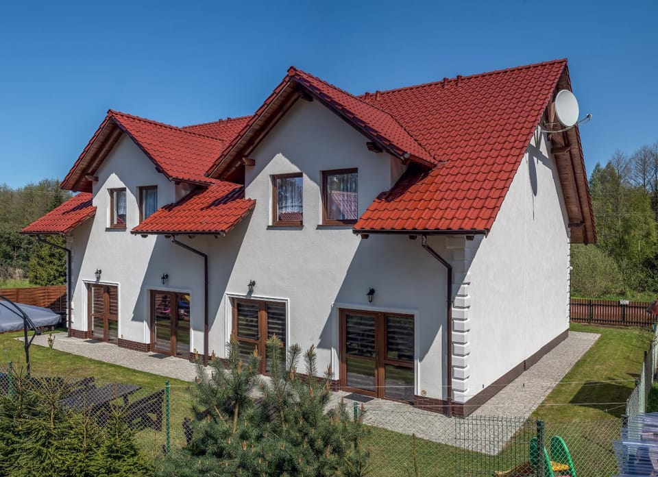 Property building, Day, Garden, Garden view