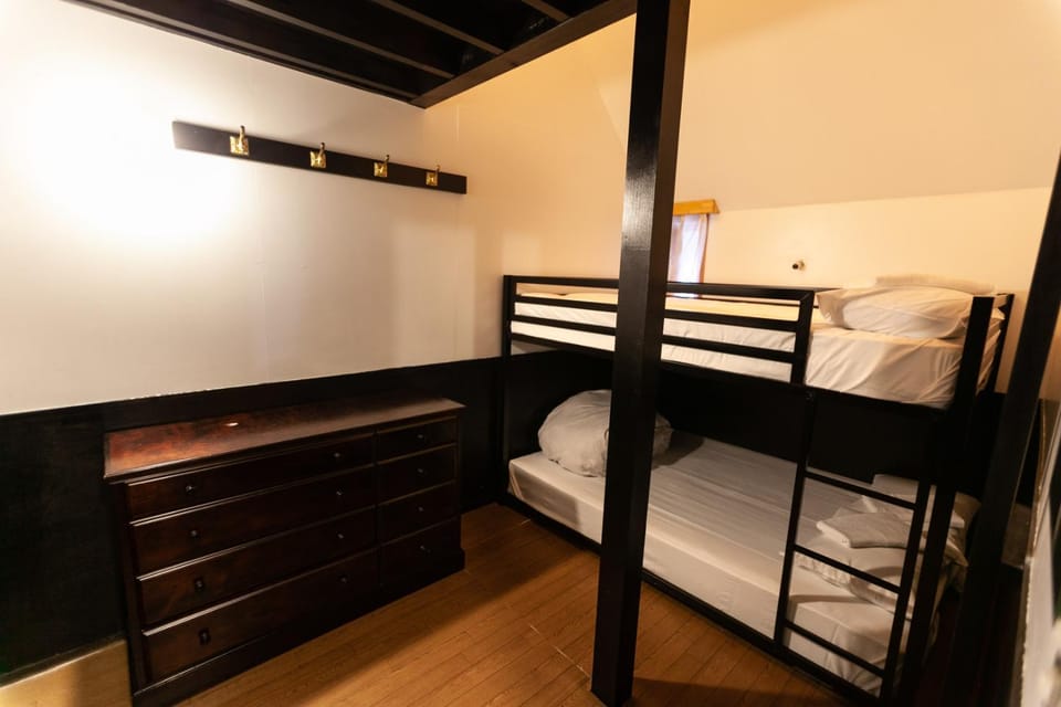 bunk bed