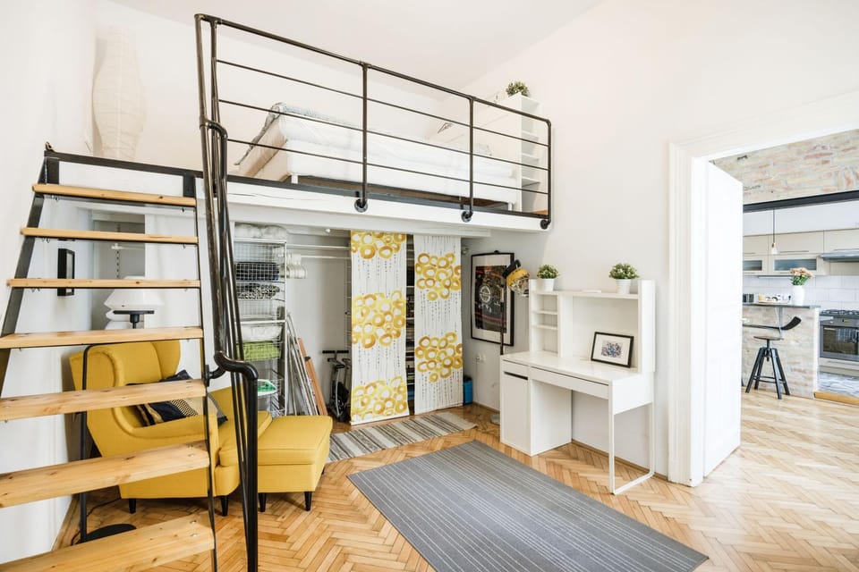 Bed, Bedroom