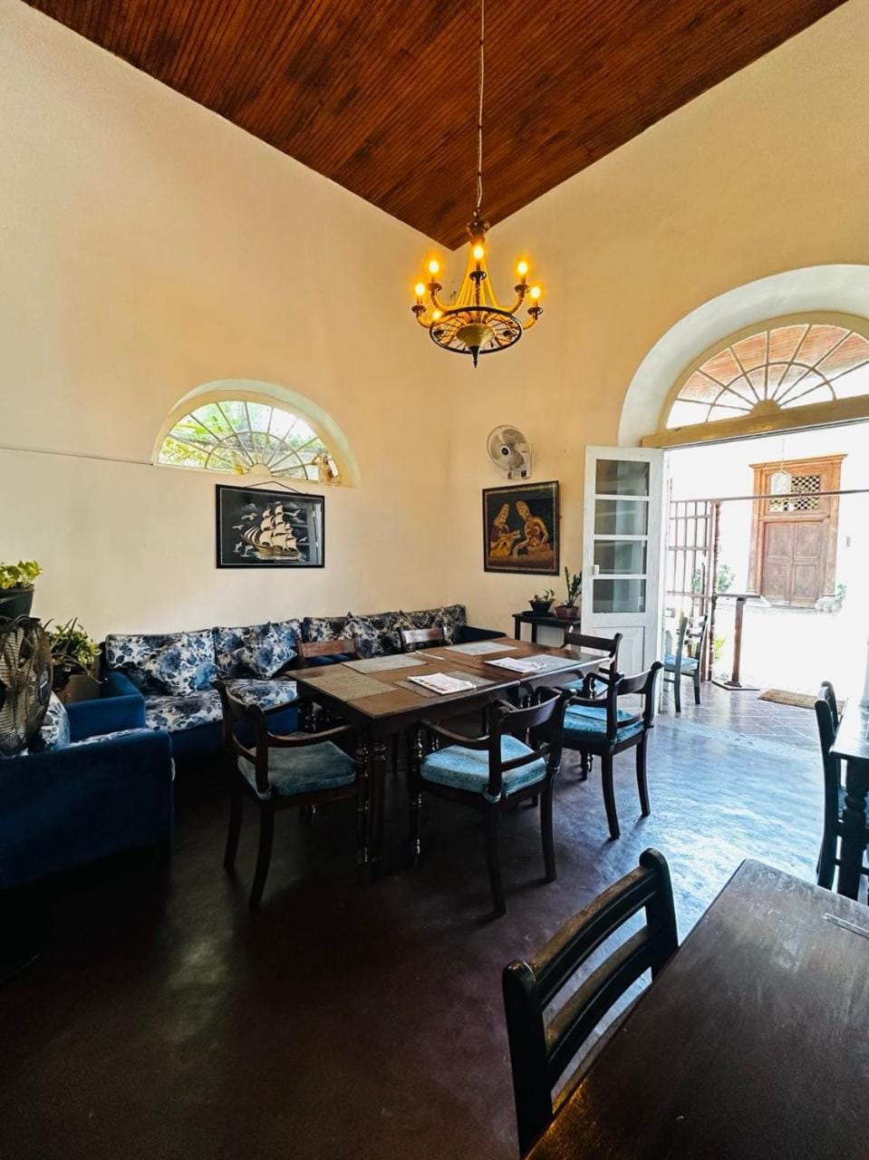 Old Dutch House Bed and Breakfast in Galle