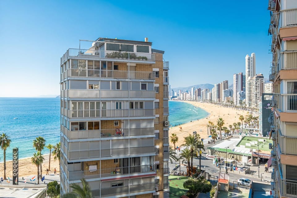 Nearby landmark, Off site, Day, Neighbourhood, Beach, City view, Sea view, Location