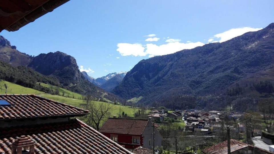 Las Cabraliegas Country House in Cantabria