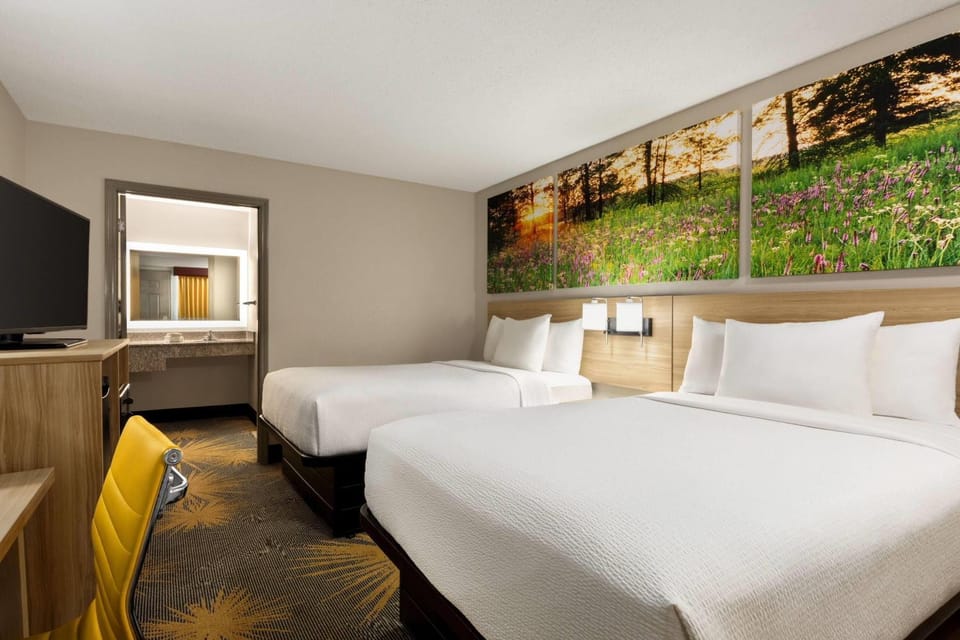 Photo of the whole room