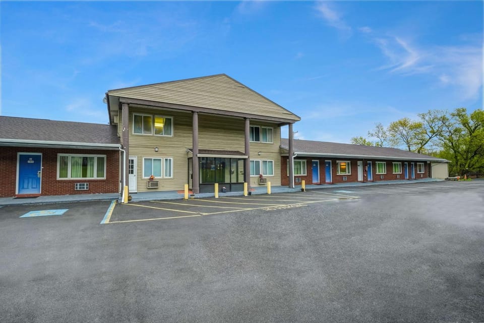 Property building, On site