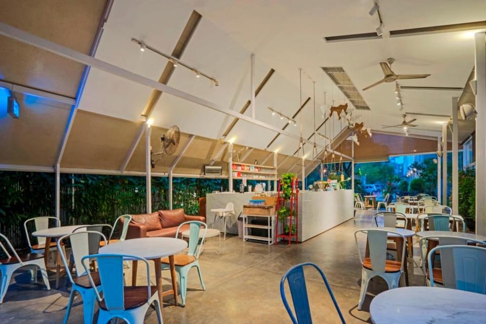 Restaurant/places to eat