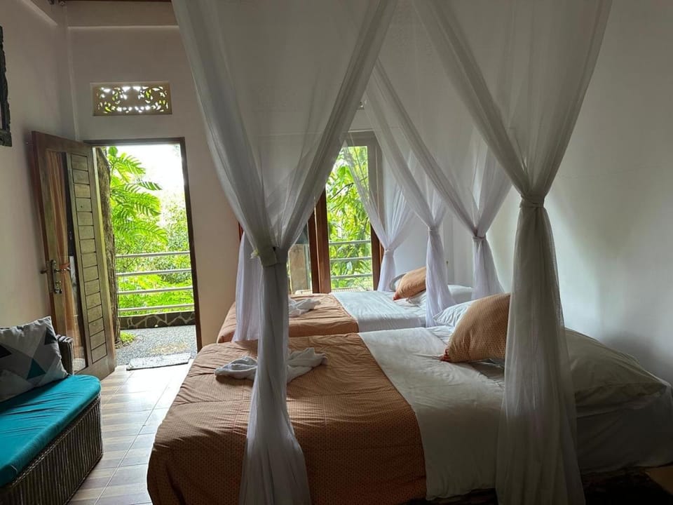 Omunity Bali Bed and Breakfast in Bali