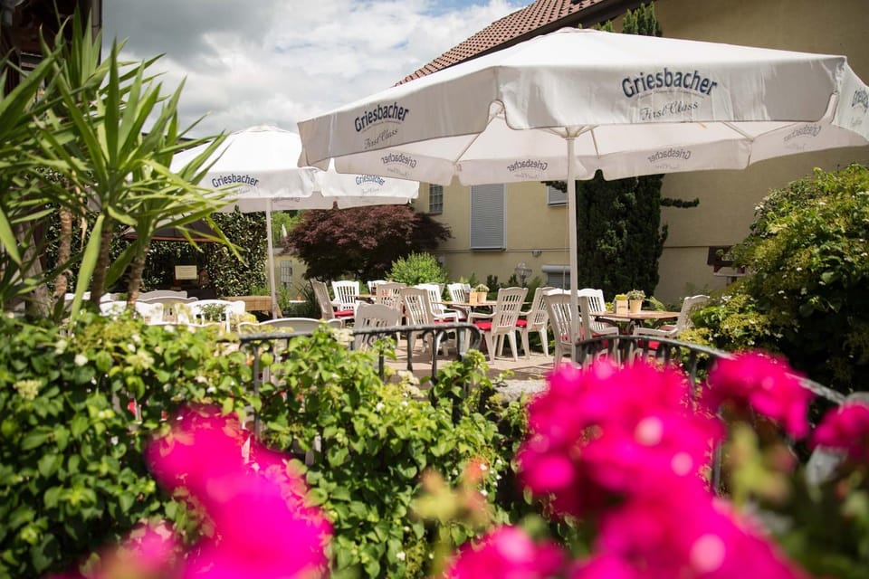 Restaurant/places to eat, Garden