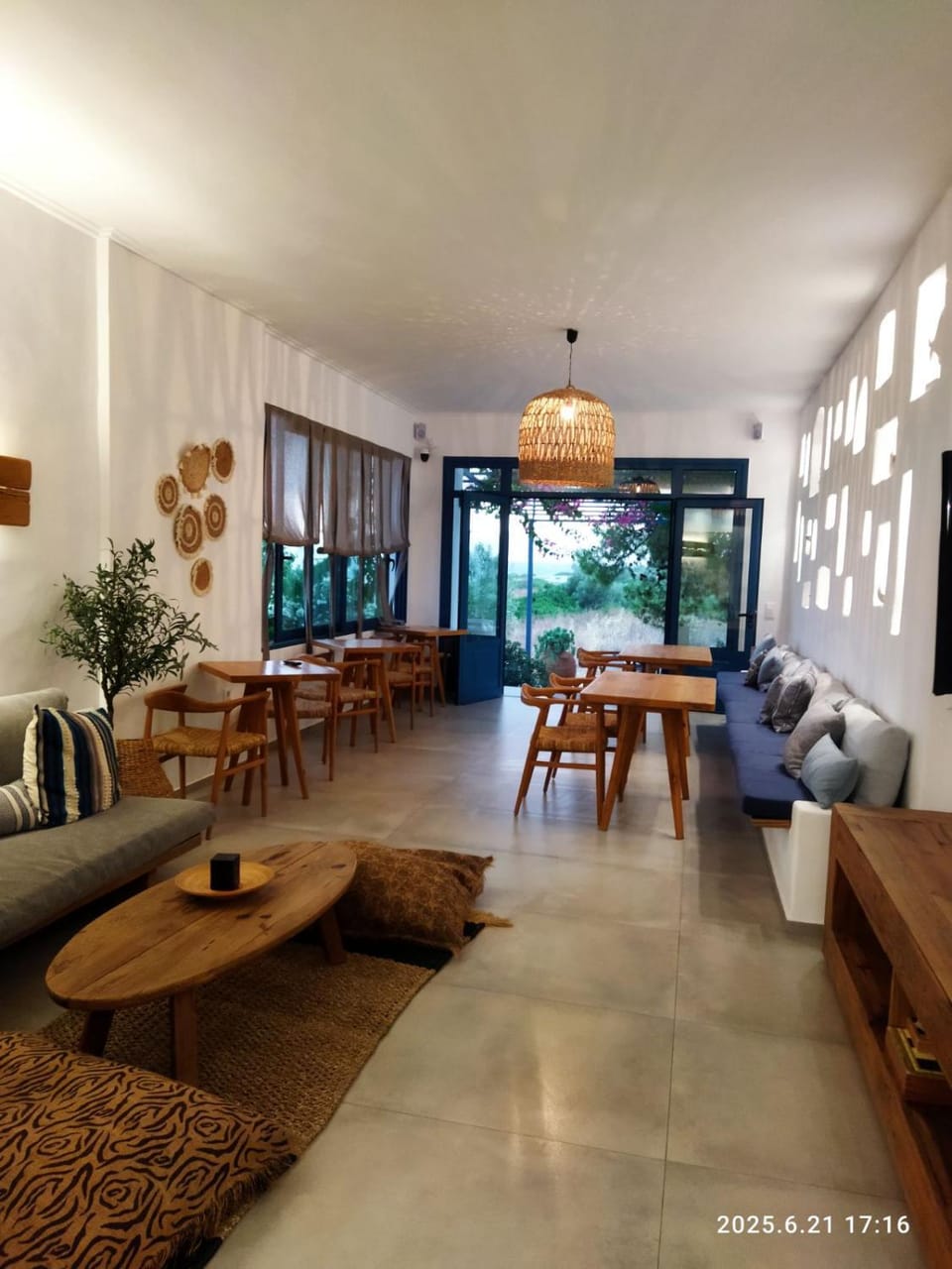 Hotel Flisvos Hotel in Argolis, Greece