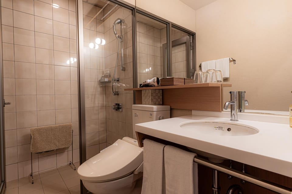 Shower, Bathroom