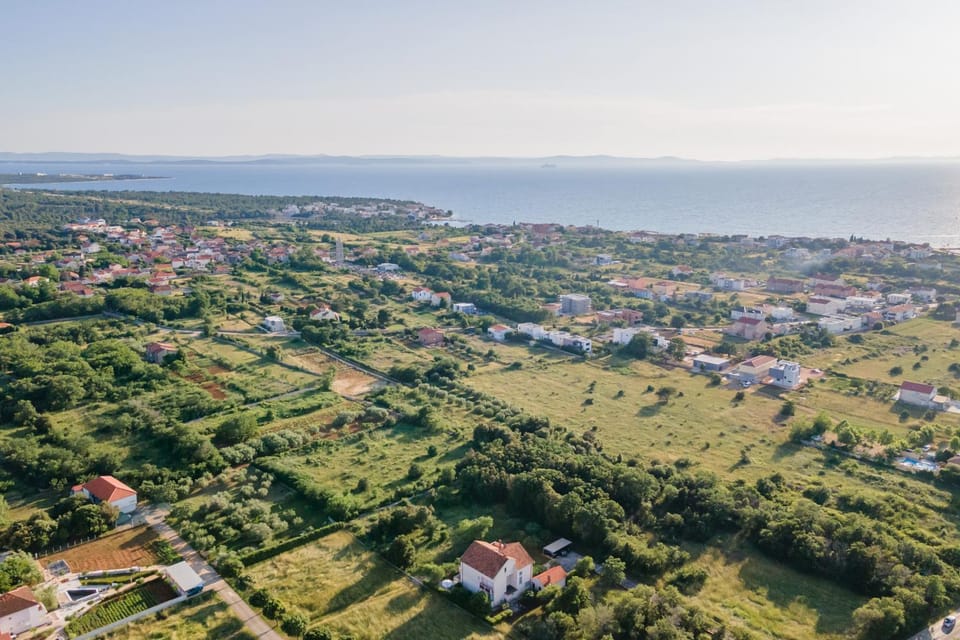 Apartment Yelica Apartment in Zadar County