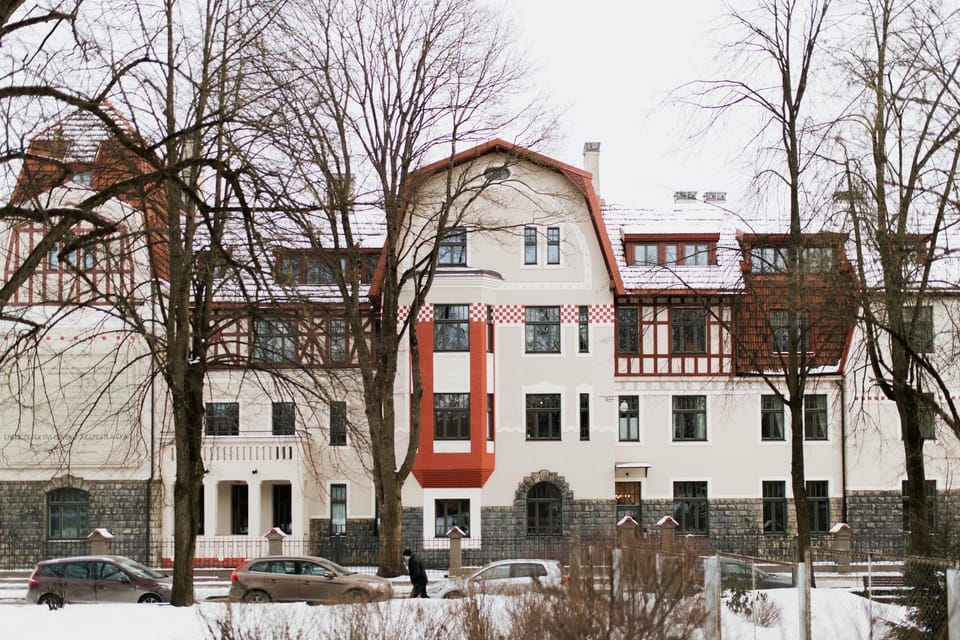 Property building, Facade/entrance