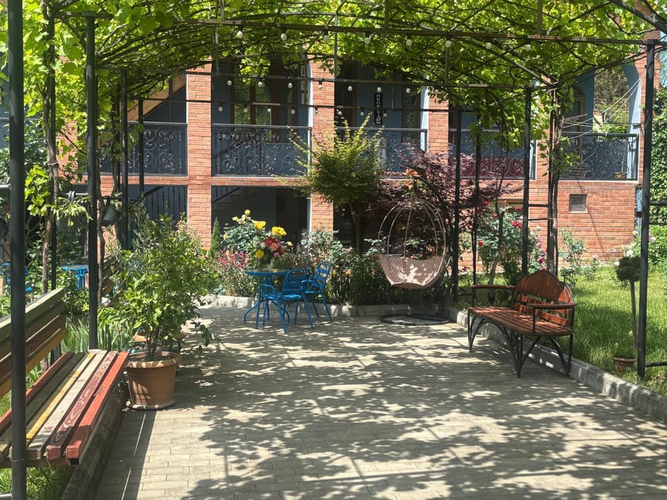 Garden, Garden view