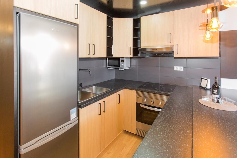 Kitchen or kitchenette, Living room
