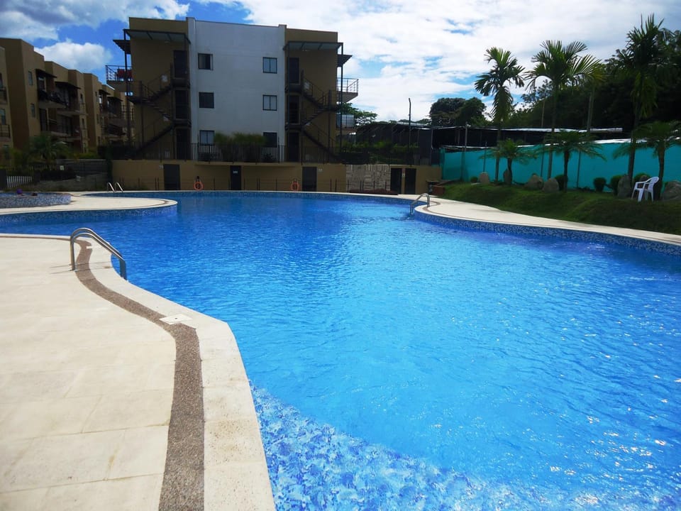 Aqua park, Swimming pool