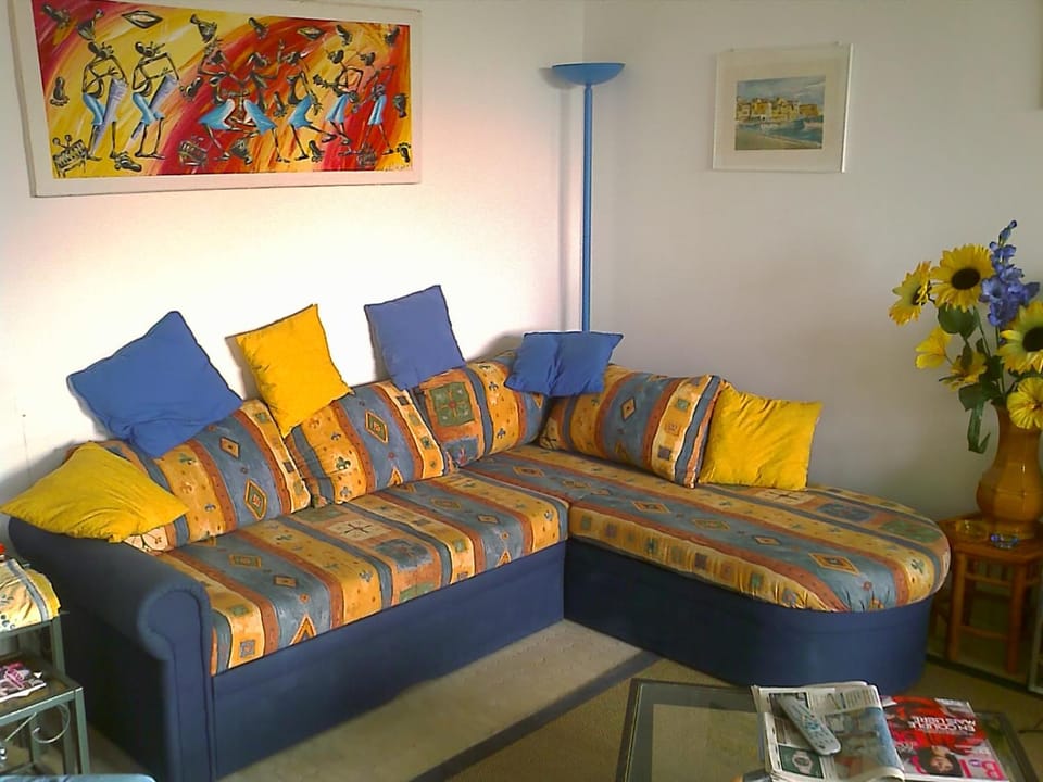 Living room, Lounge or bar