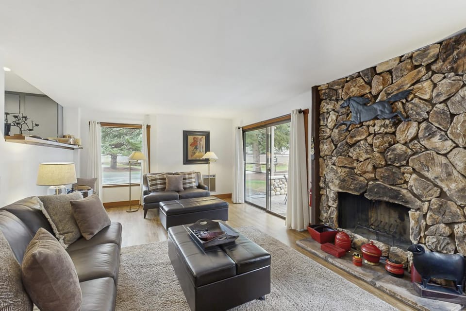 Snowcreek 1520 Apartment in Sun Valley