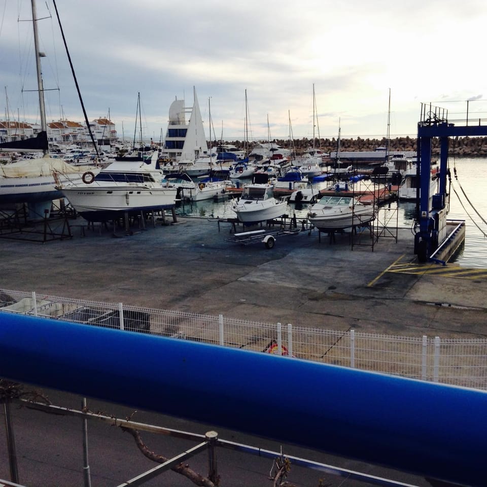 Restaurant/places to eat, Sea view
