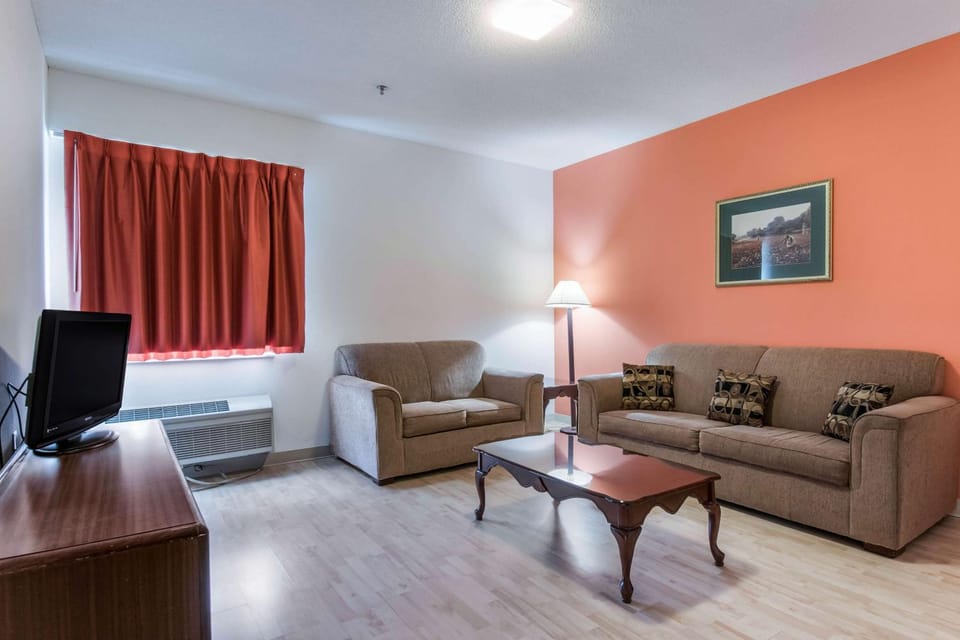 TV and multimedia, Photo of the whole room, Seating area, On site
