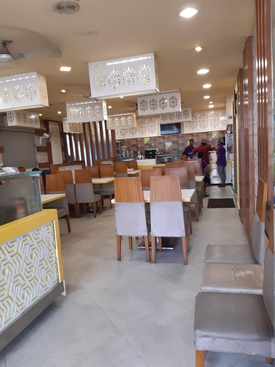 Restaurant/places to eat