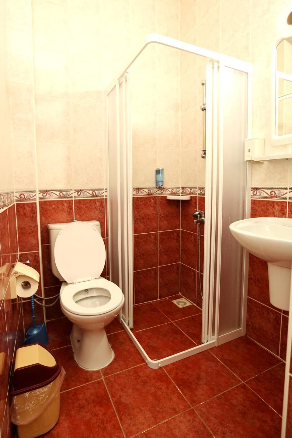 Shower, Toilet, Bathroom