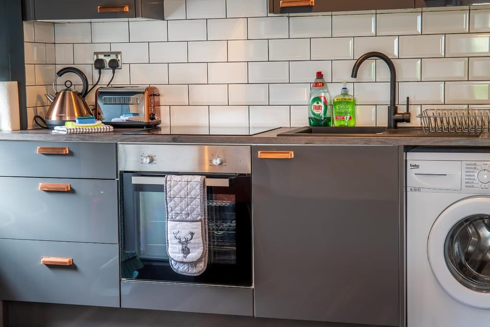 Caledonian Canal Studio Apartment in Inverness