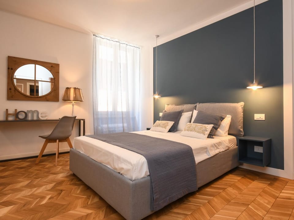 Living room, Bedroom