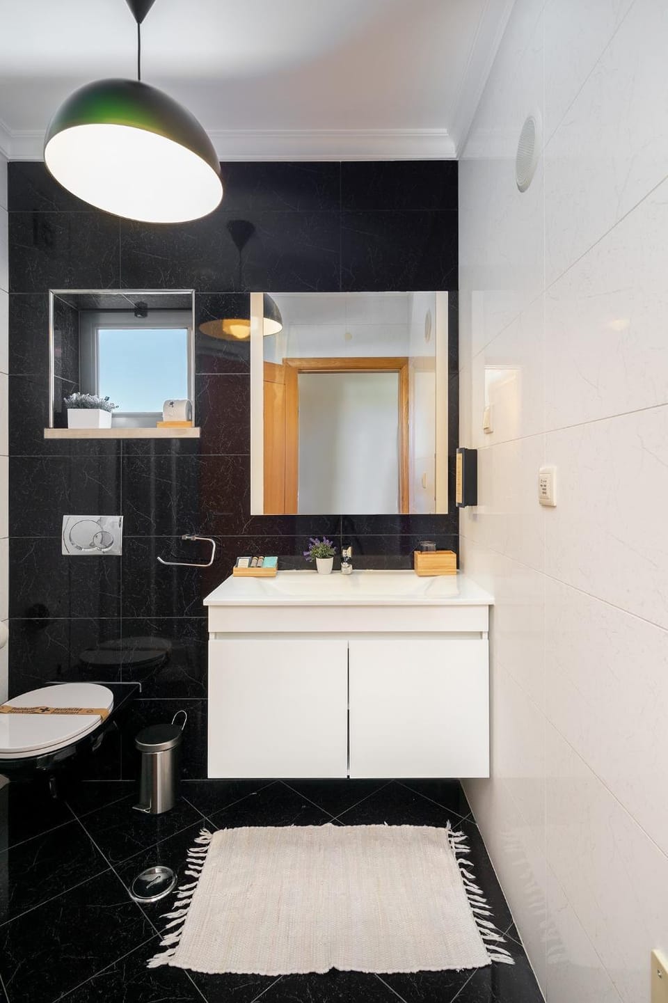 Shower, Bathroom, TV and multimedia, Bedroom, Landmark view, Mountain view, Sea view