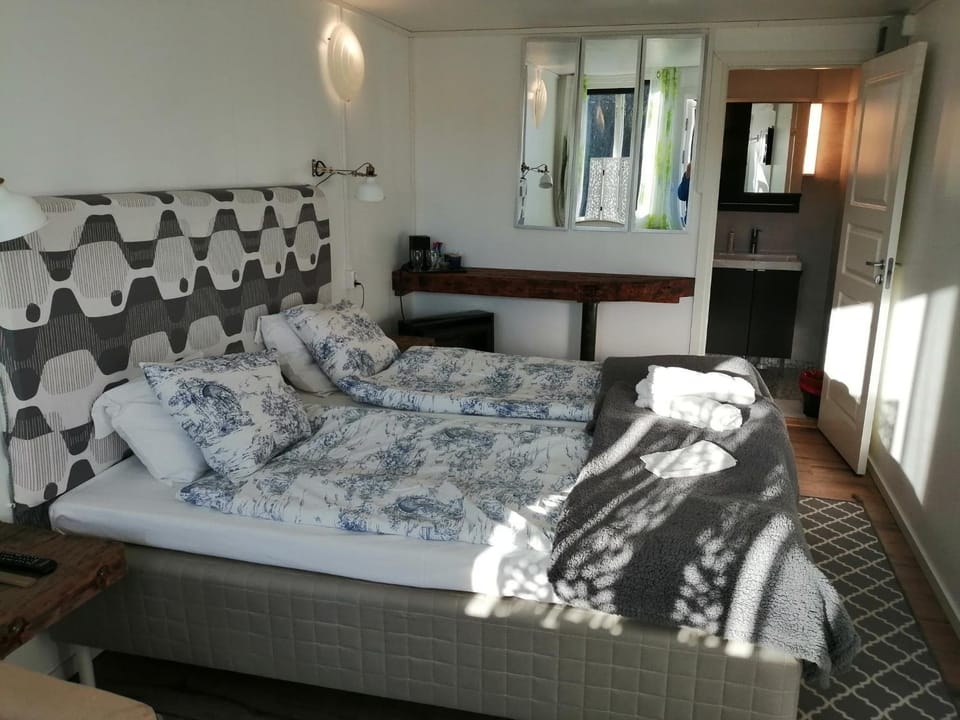 Bottna Inn Bed and Breakfast in Västra Götaland County