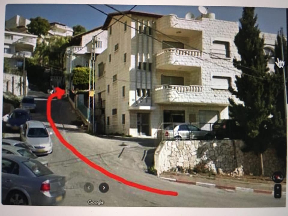 Property building, Neighbourhood, Street view, Parking