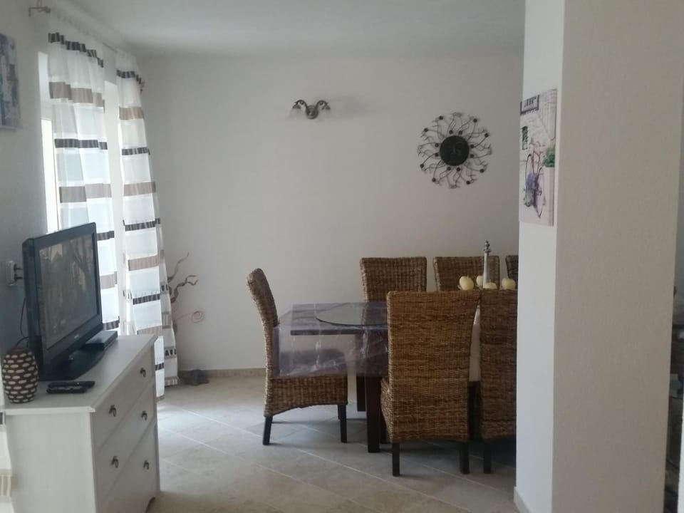 Adriatic Queen Bed and Breakfast in Dubrovnik-Neretva County