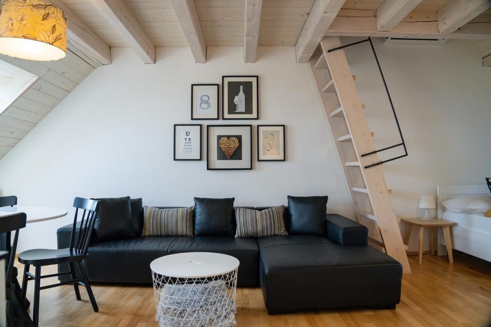 Stylový apartmán U Venuše s výhledem na Děvičky Apartment in South Moravian Region