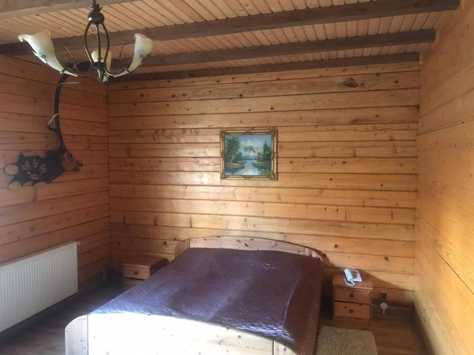 Elephant Motel in Lviv Oblast