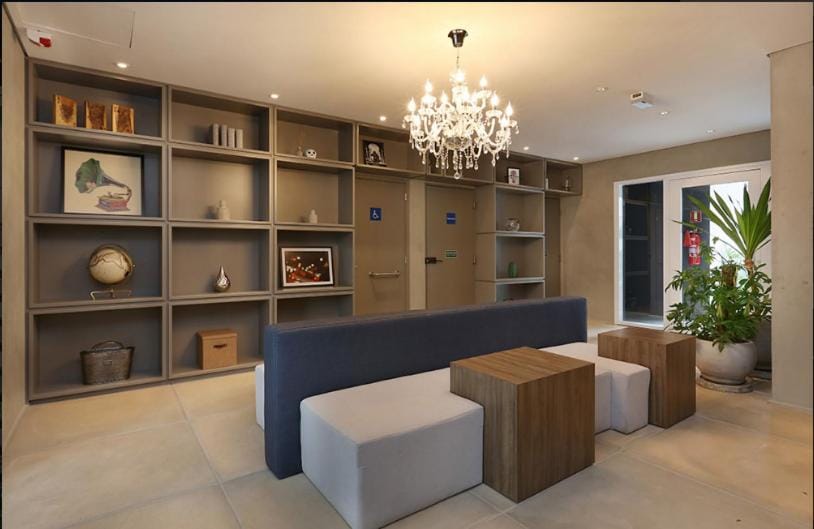 Studio Aconchego, próximo a Rua da Consolação, aos Metros República e Anhangabaú, com ar condicionado, piscina, academia, wifi e varanda Apartment in Sao Paulo City