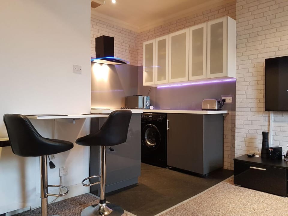 Modern Broughton Apartment - Walk to New Town, City Centre and St James Quarter Apartment in Edinburgh