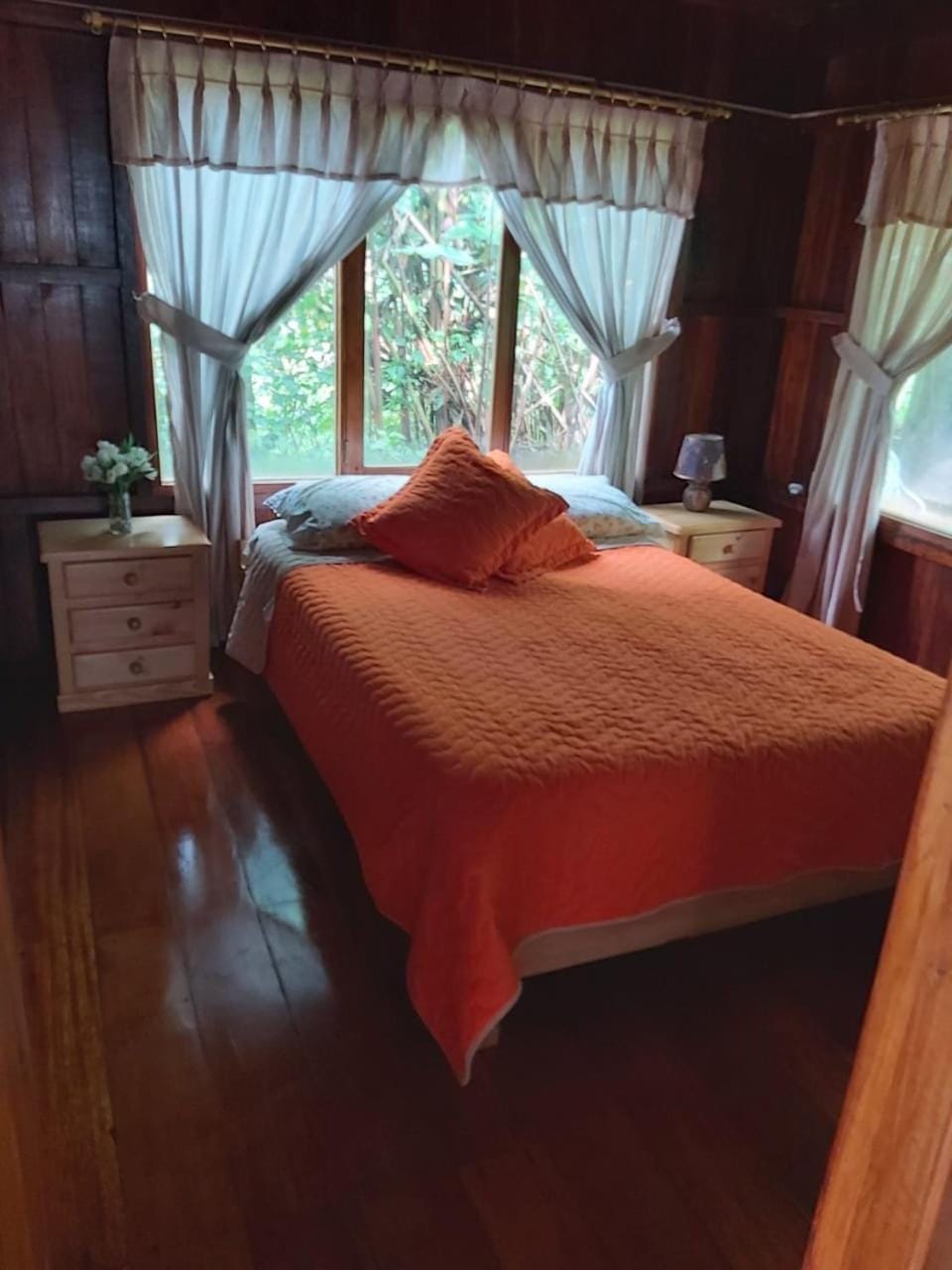 Colinas de Mindo Nature lodge in Pichincha