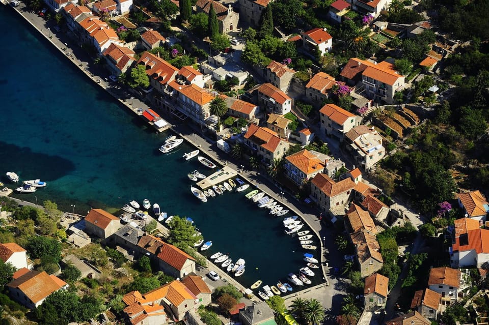 Rooms Vinka,Stomorska Bed and Breakfast in Split-Dalmatia County
