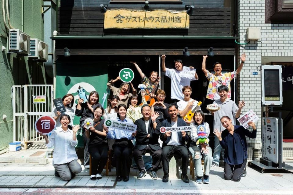 Property building, Staff, Staff