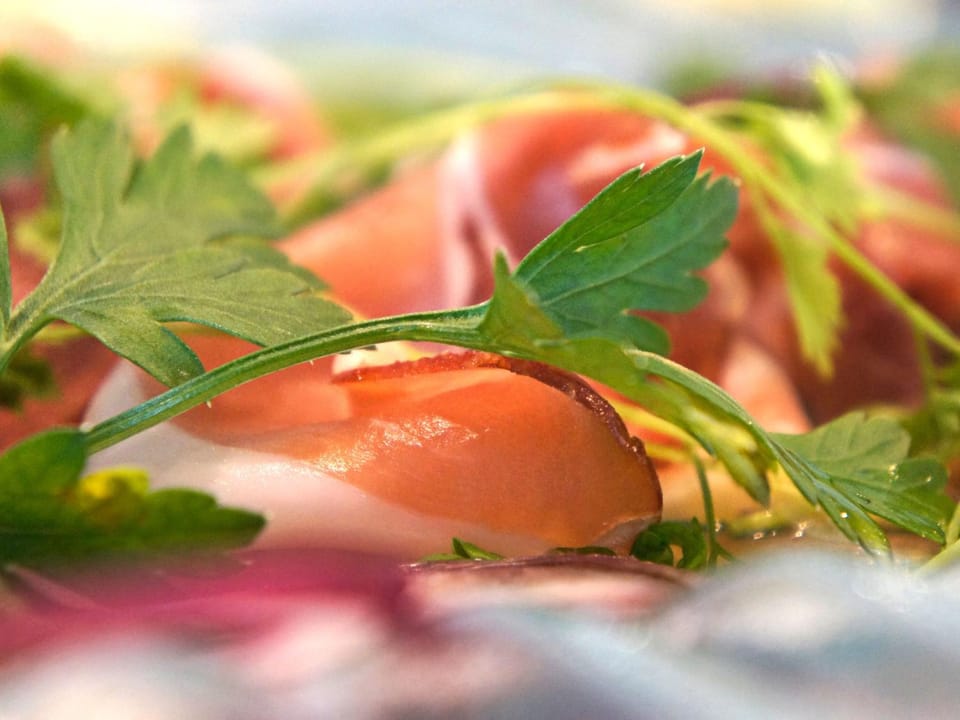 Restaurant/places to eat, Food