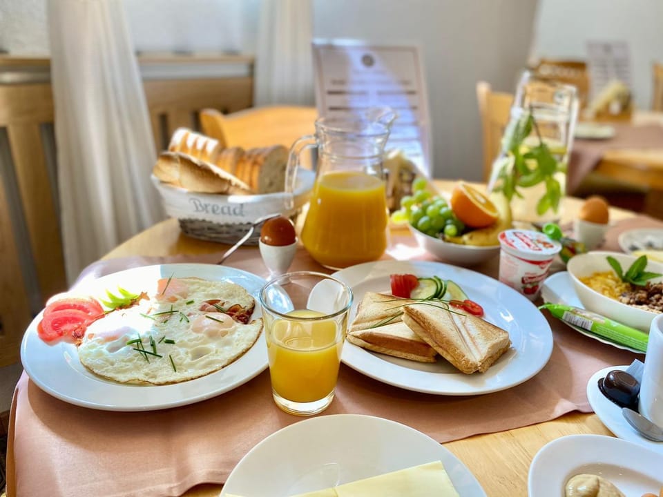 Breakfast