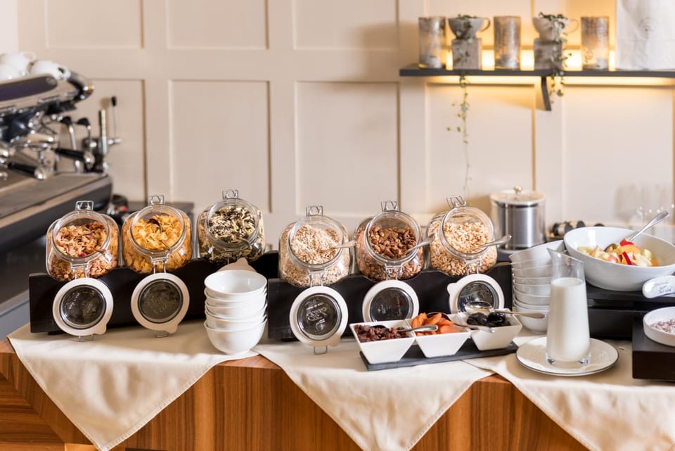 Continental breakfast