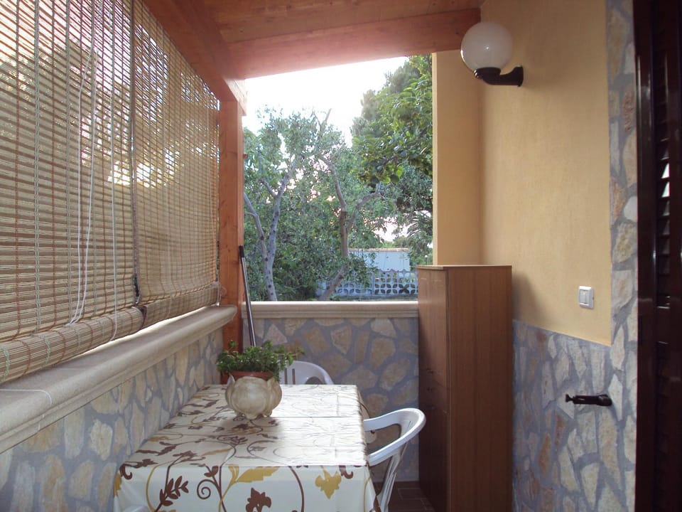 Day, Garden, Balcony/Terrace, Dining area